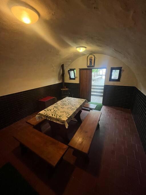 Mikulovska Chalupa Se Sklepem Exterior photo